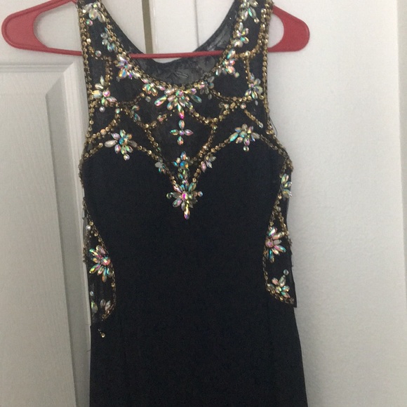 Windsor prom dress - Picture 3 of 4